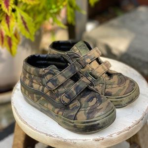 All camo Vans